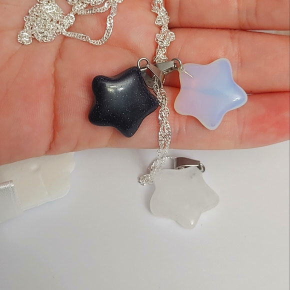 925 Gemstone Starfish Necklace - Picture 3 of 10